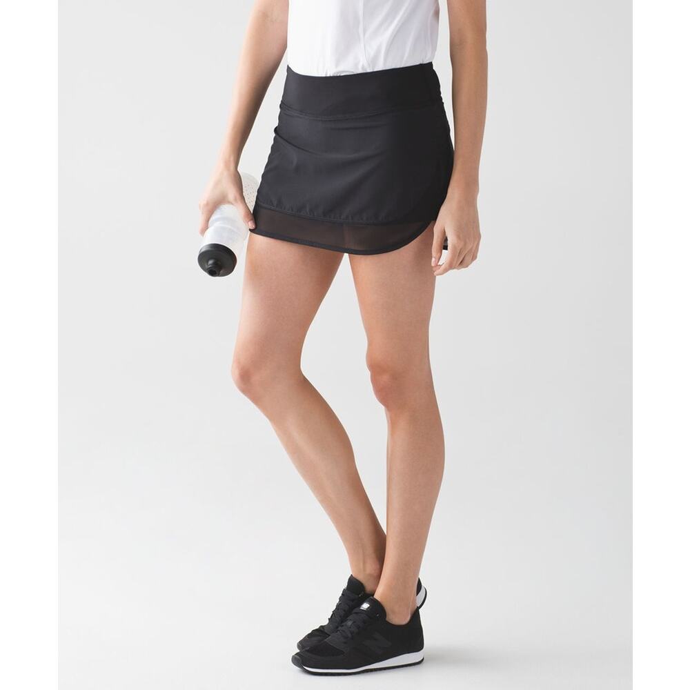 Lululemon Hotty Hot Skirt II Black Size 2